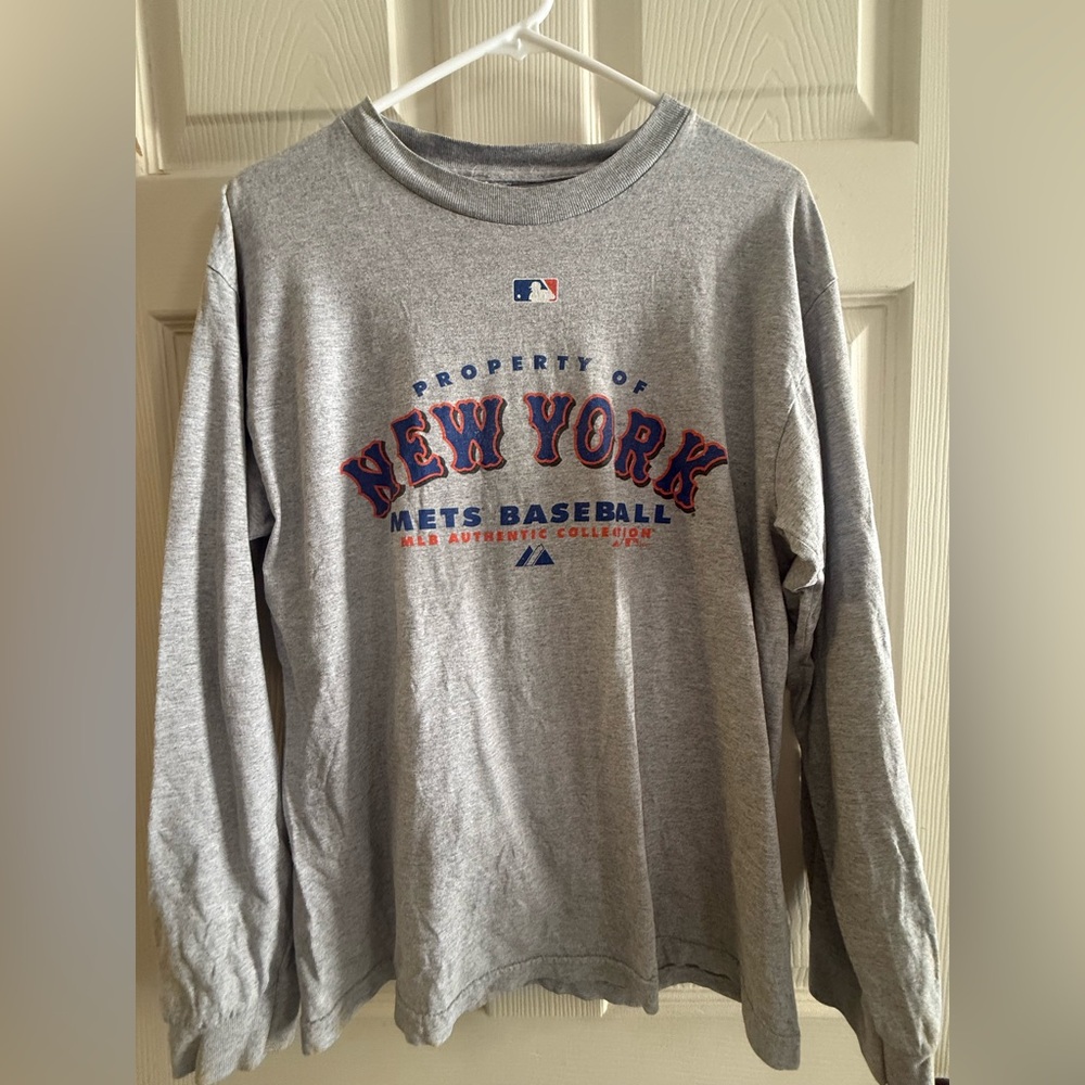 New York Mets Gray Long Sleeve Shirt